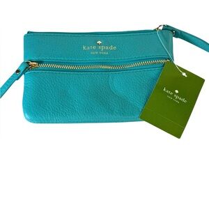 Kate Spade New York “Cobble Hill Bee” Wristlet – Firoza Blue‎ NWT